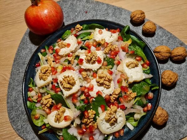 Produktfoto zu Rezept: Herbstlicher Feldsalat (4 Portionen)