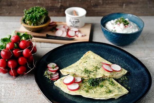 Produktfoto zu Rezept: Kresse-Pfannkuchen mit Dip (4 Portionen)